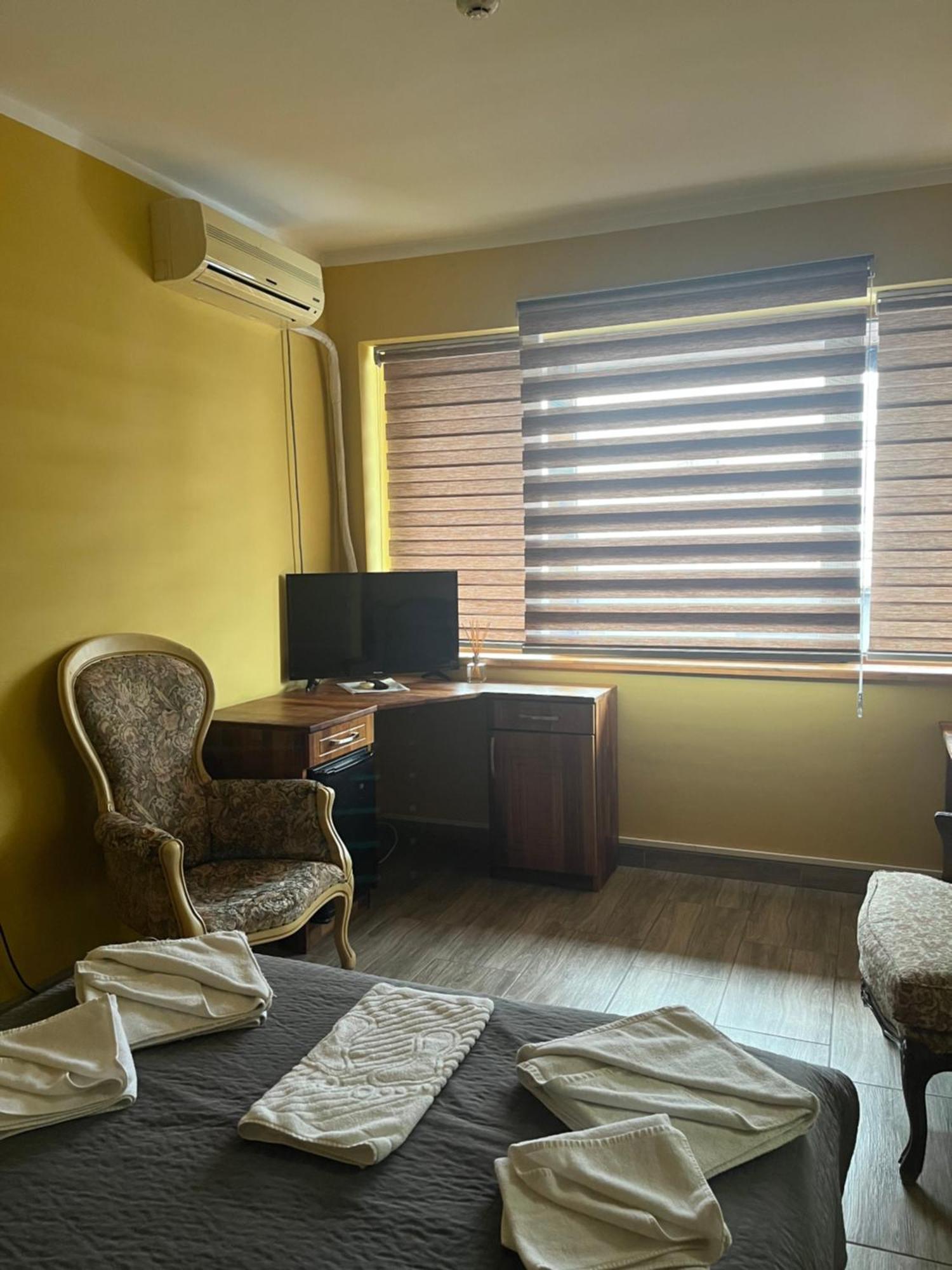 Hotel "Vir" Velika Plana Extérieur photo