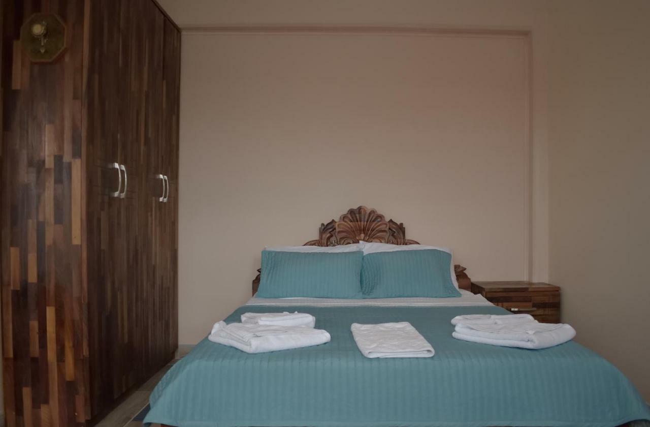 Hotel "Vir" Velika Plana Extérieur photo
